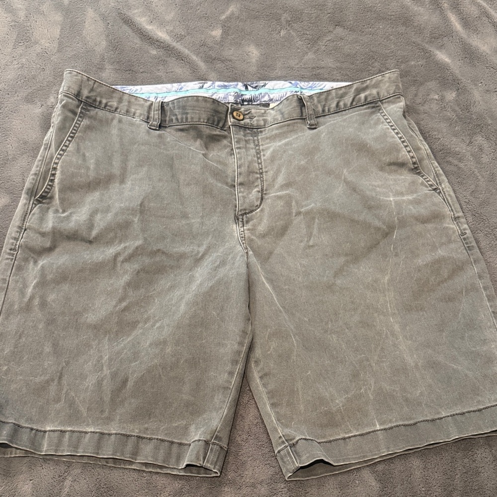 Men's Casual Tan Shorts